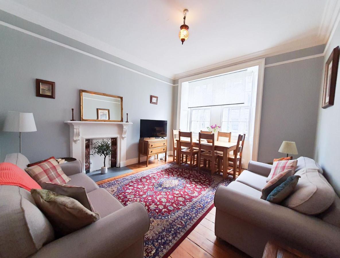 Edinburgh Charming Old Town Apartment Exterior foto